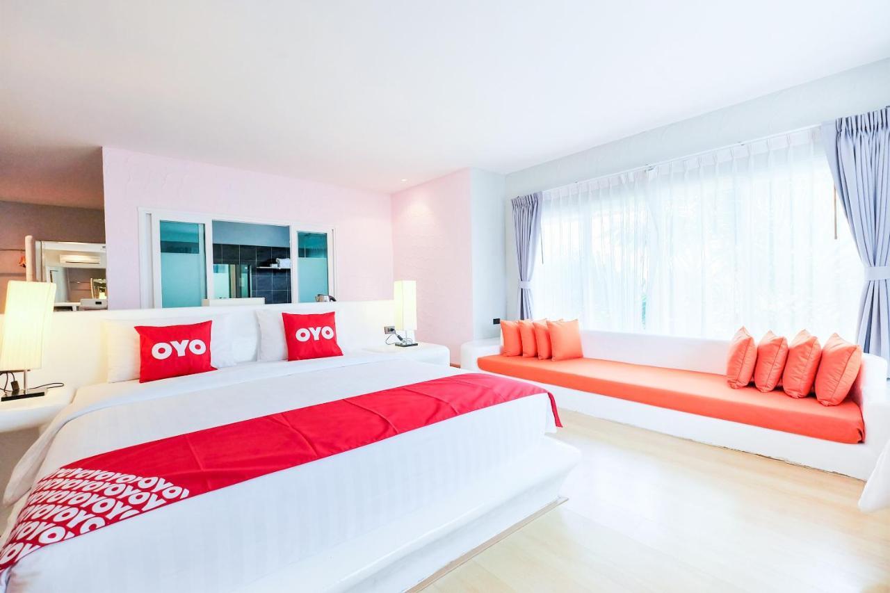 Oyo 626 The Chalet Phuket Resort Panwa Beach Exterior foto
